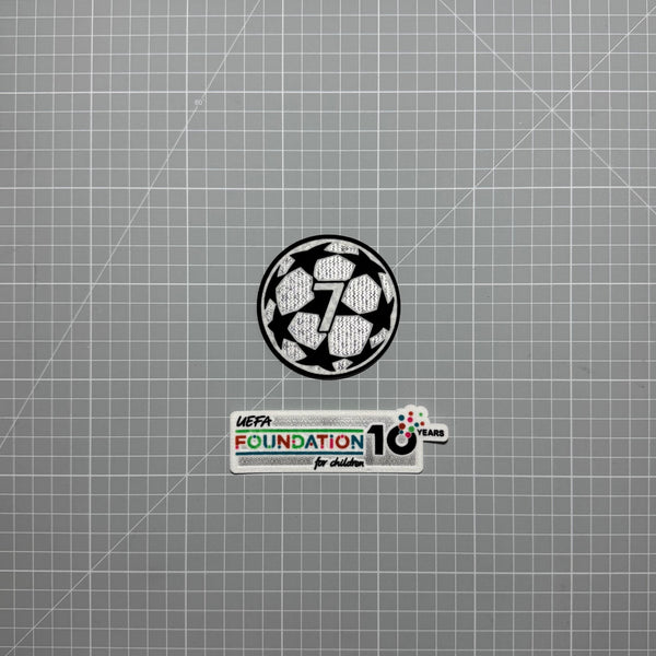 Starball Ligue des Champions au chiffre 7 et badge UEFA Foundation 10 ans, thermocollants